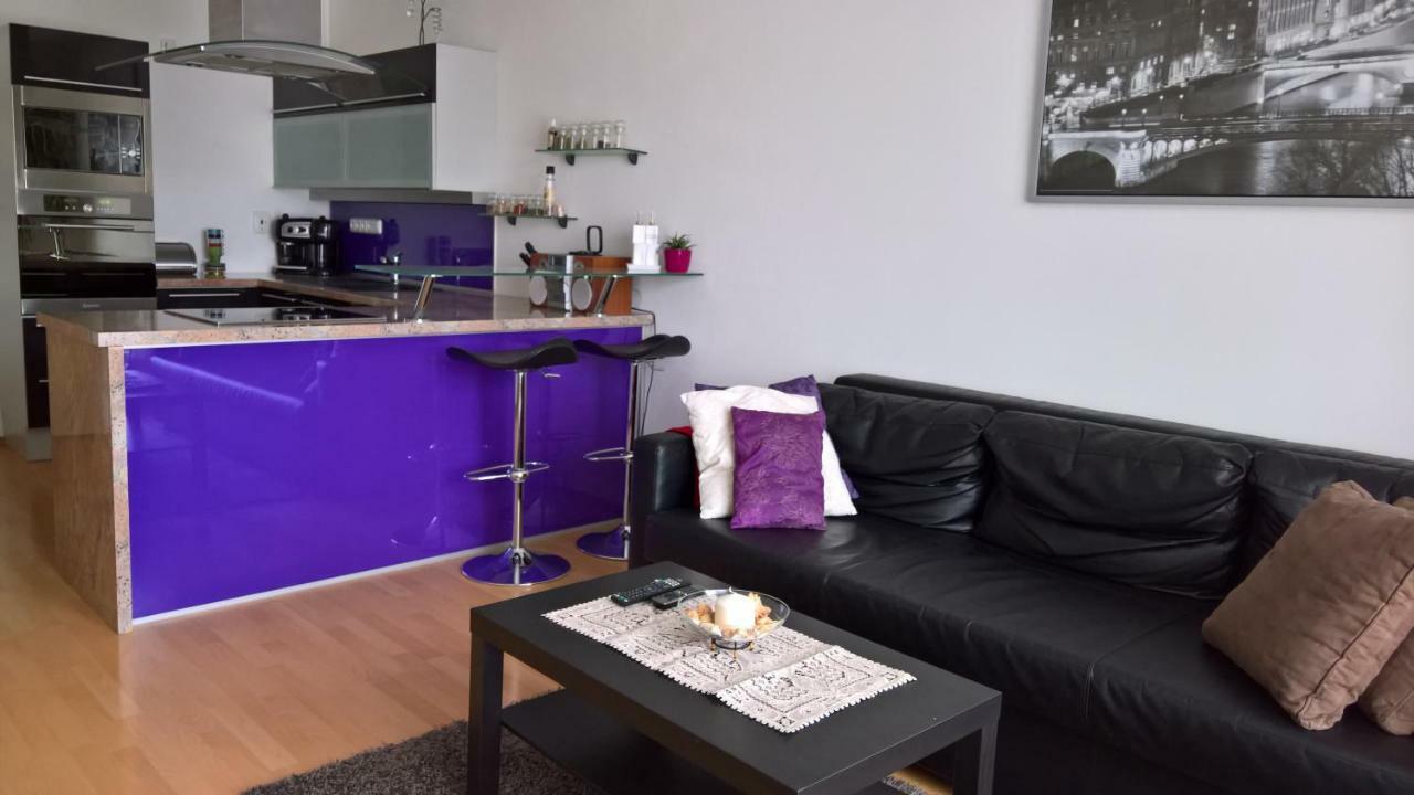 Apartman Zderadova Brno Eksteriør bilde