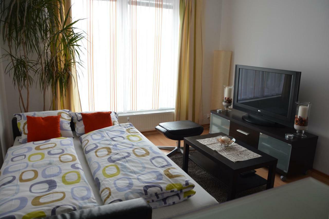 Apartman Zderadova Brno Eksteriør bilde