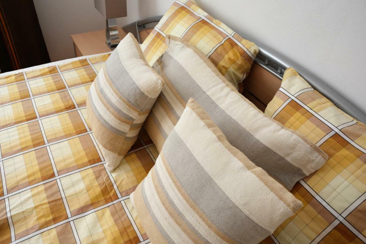 Apartman Zderadova Brno Eksteriør bilde